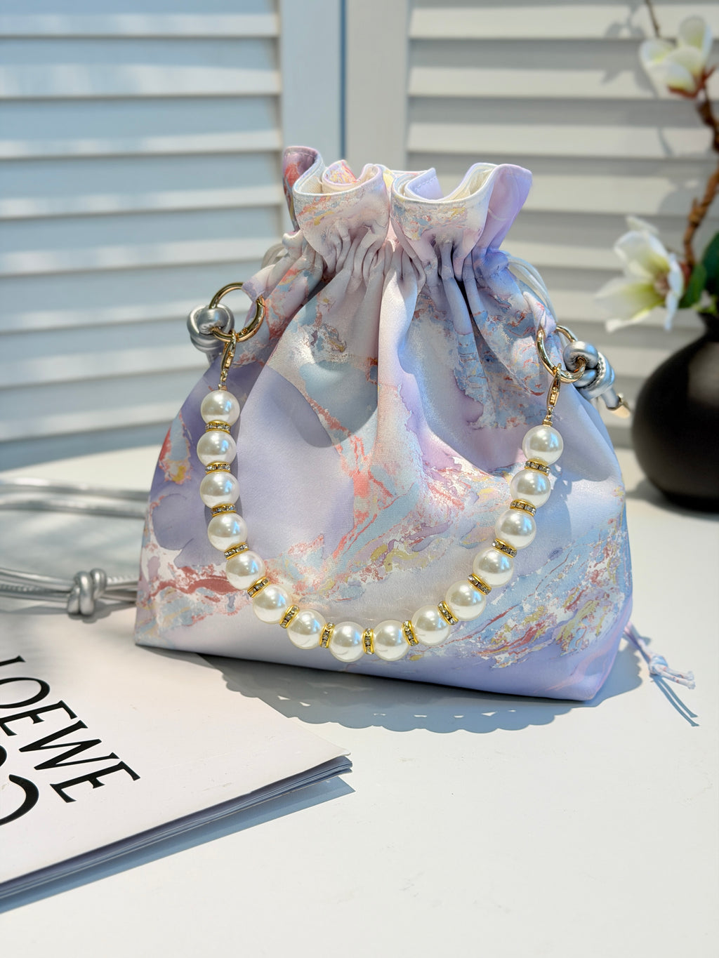 Floating Lacquer Lucky Pouch
